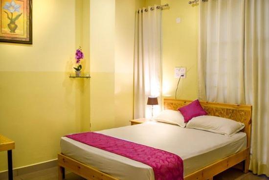Chaplin Hotel Pondicherry Exterior photo